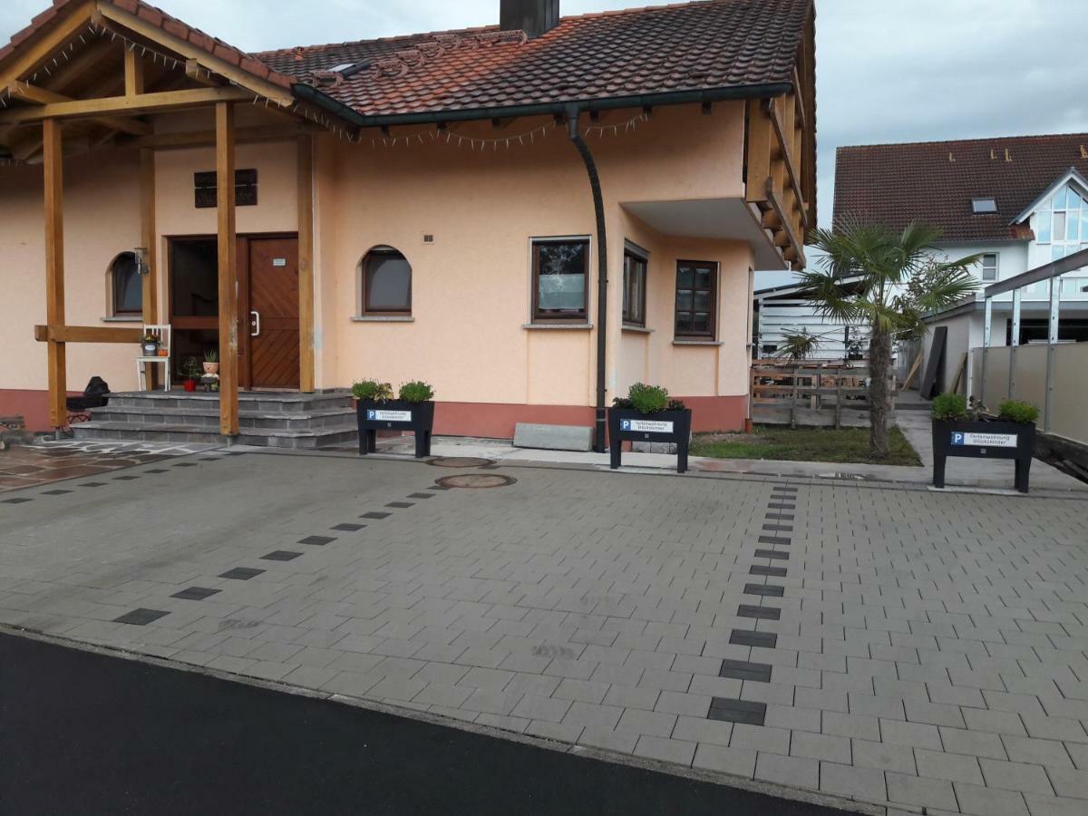 Ferienwohnung Glueckskinder ルスト エクステリア 写真